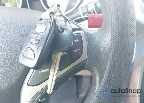 2013 Hyundai Elantra Gls z USA, uszkodzony, nr VIN KMHDH4AE9DU795698